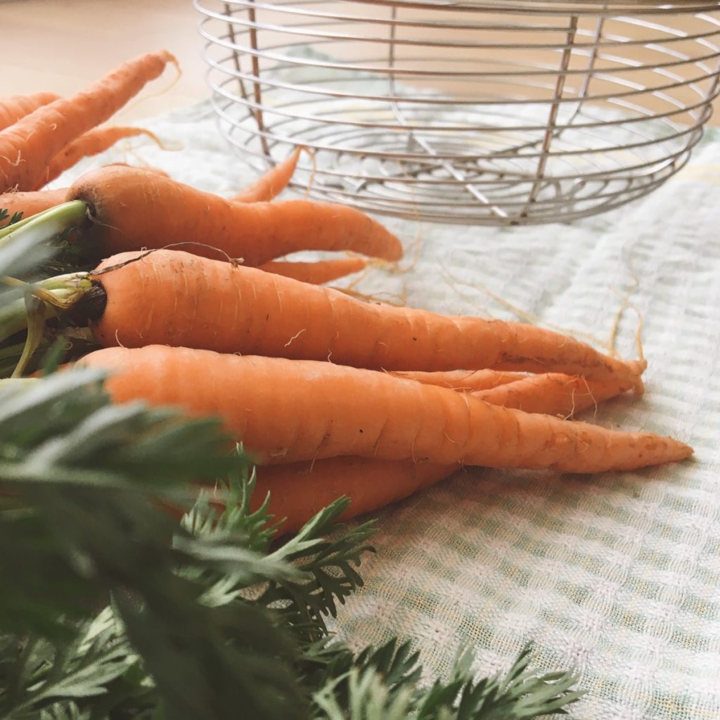 Cuisson vapeur : carottes et panier vapeur
