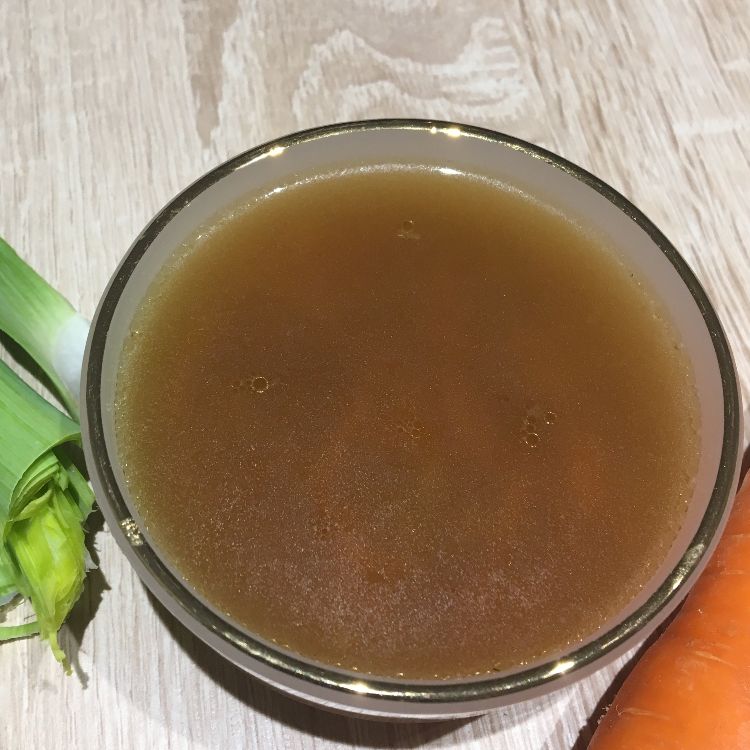 Bouillon de légumes (base pour un risotto) et soupe ! verdira.fr